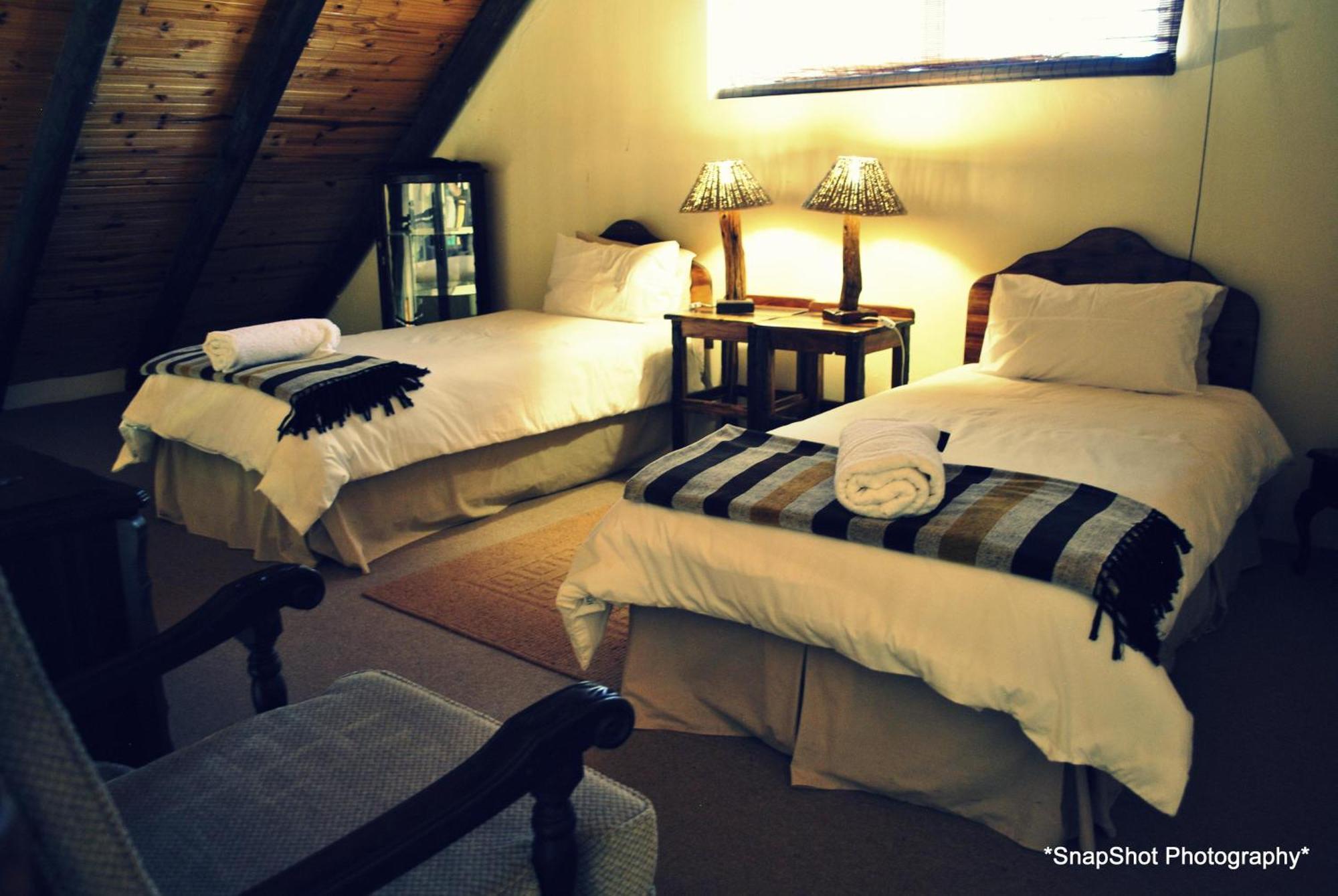 Kududu Guest House Адо Екстериор снимка